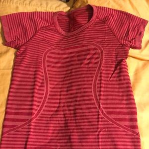 Swiftly Tech Tee Sz 8